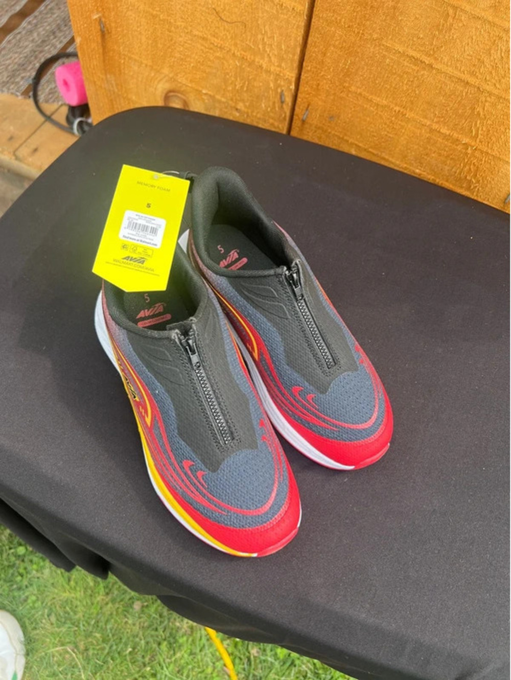Boys sneakers
